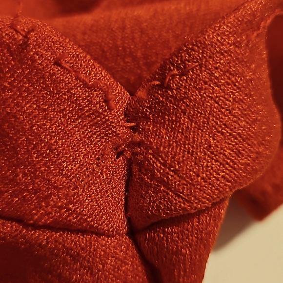 Capped Sleeve Cocktail Dress - Picture 4 of 5